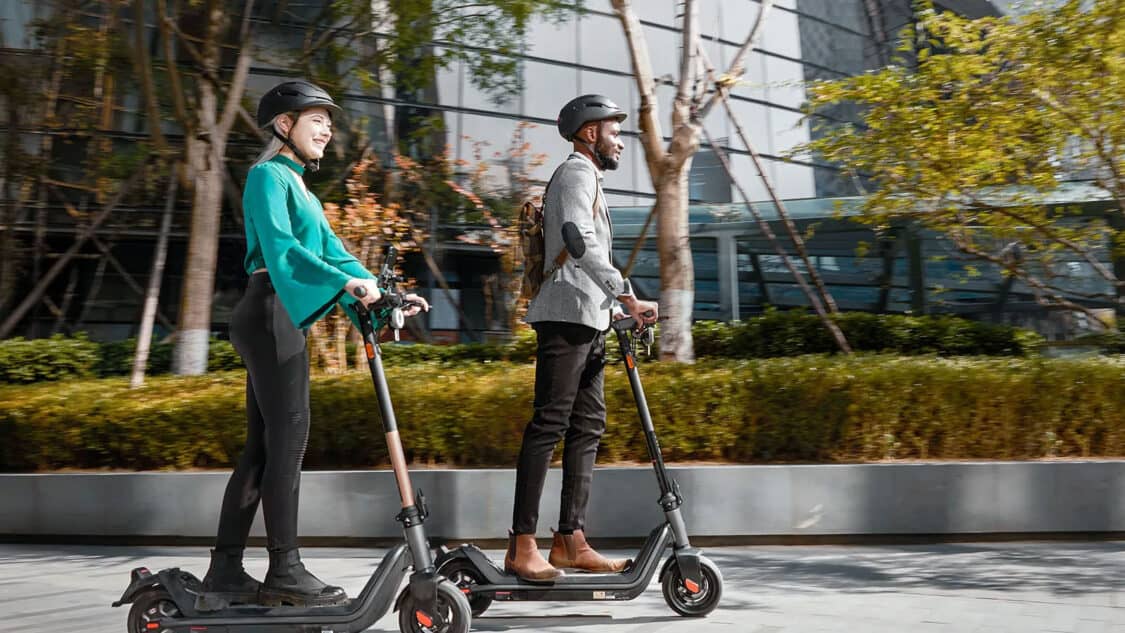 2. Xiaomi Electric Scooter 4 Ultra — putere cu pretenții de flagship
