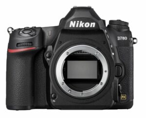 Nikon D780